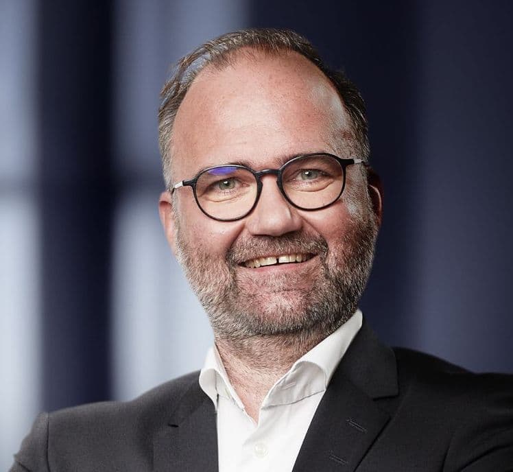 Portrait von Jochen Gerber